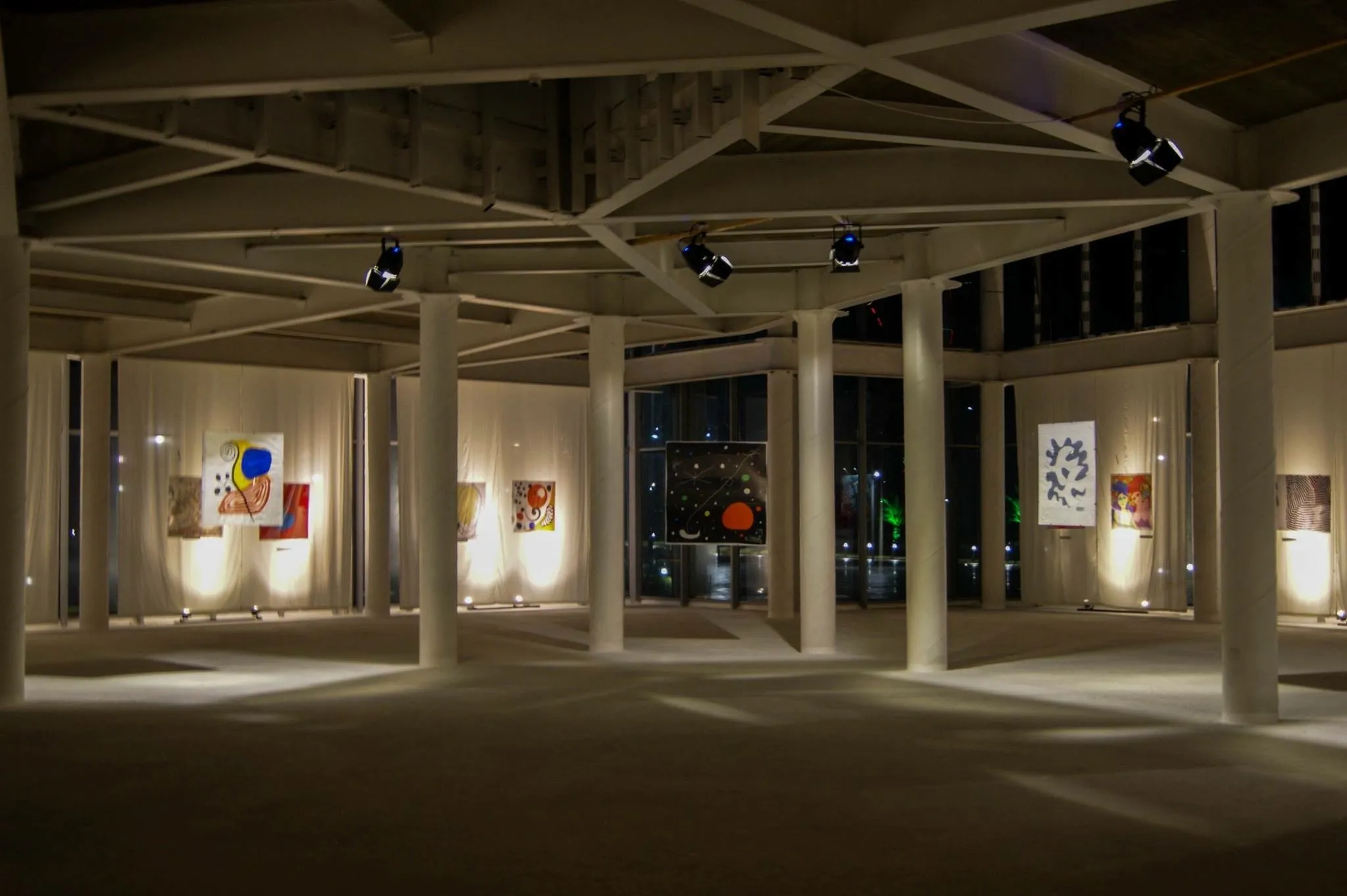 Image of Les Foulards De La Gallerie Maeght by Tsouladze Guela, a Curator, based in Batumi